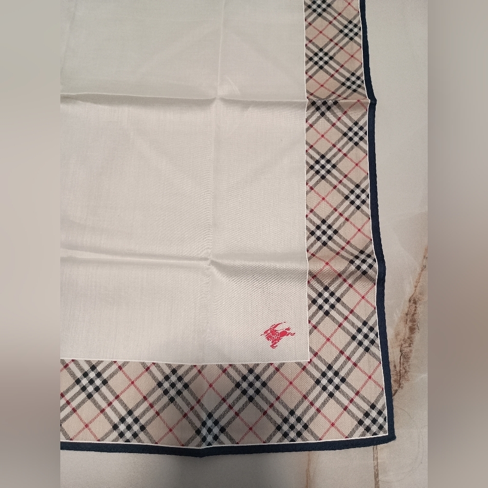 Burberry Cotton Handkerchief Check Light - Picture 4 of 12